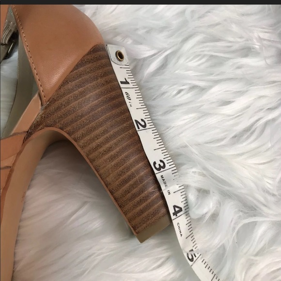 🦩SOLD🦩Seychelles Strappy Ankle Tan Leather - Picture 9 of 12